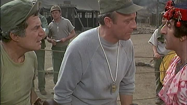 ⁣MASH S05E17 - End Run