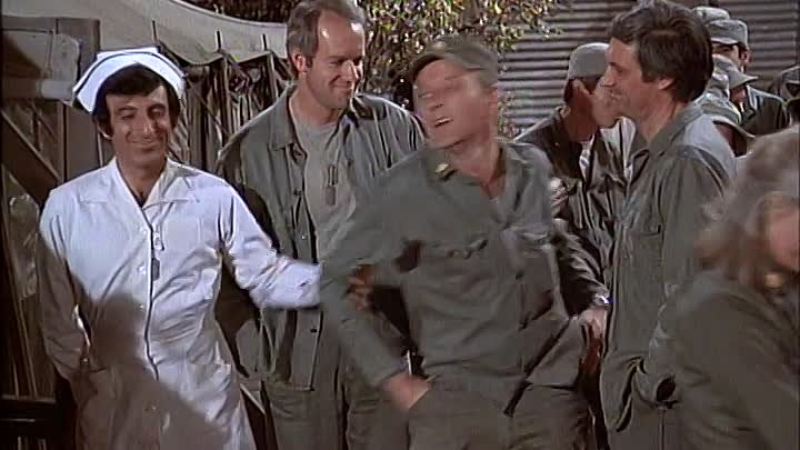 ⁣MASH S05E23 - Post-Op