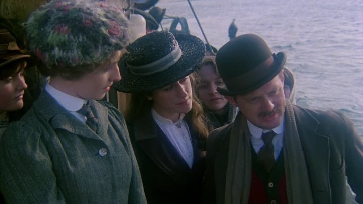 ⁣SOS Titanic (1979) TV Cut (720p)🌻 Tv Movies & Series