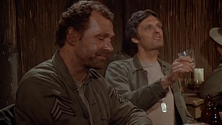 ⁣MASH S07E23 - A Night at Rosie's