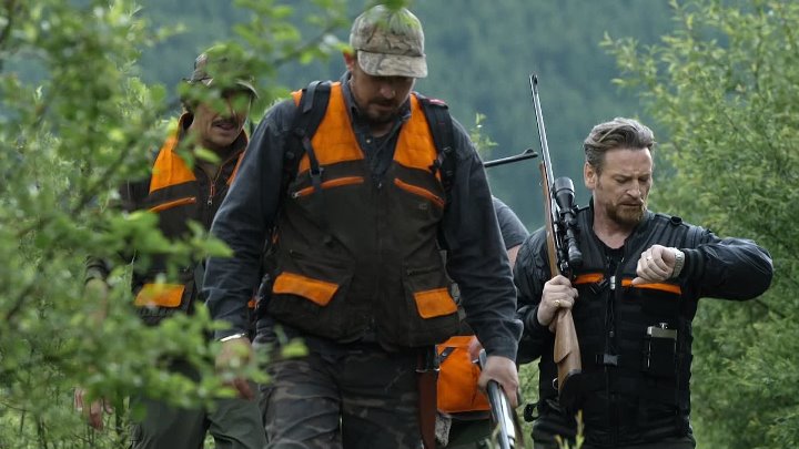 ⁣The Hunt 2026 S01E01 Day of Hunting 1080p ATVP WEB-DL DUAL DDP5 1 Atmos H 2