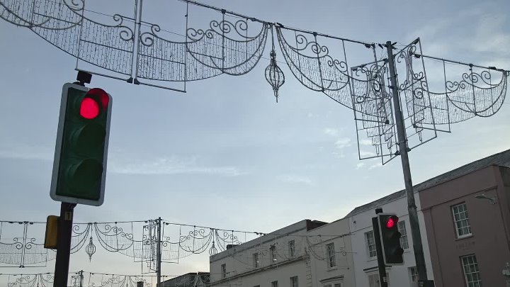 ⁣The Sound Collector S01E51 1080p WEB H264-SKYFiRE