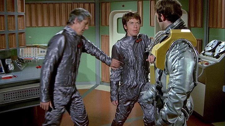 ⁣UFO S01E07 The Dalotek Affair 720p BluRay DD5 1 H 264-NTb