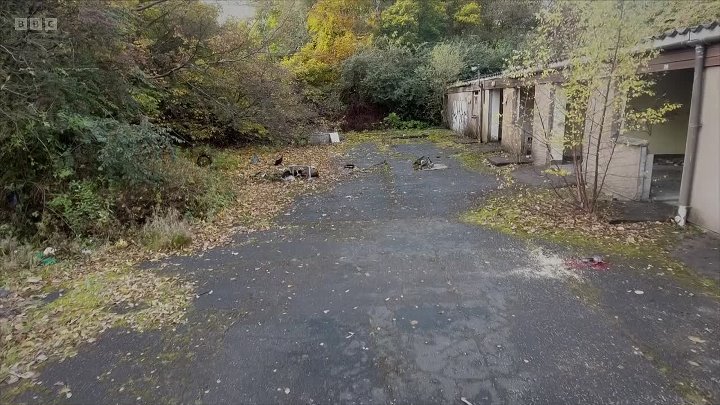 ⁣Crimewatch Live S23E04 Killer on the Loose 1080p WEBRip x264-CBFM