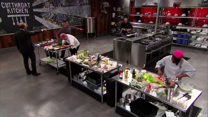 ⁣Cutthroat Kitchen S11E23 Split Happens 720p HEVC x265-MeGusta