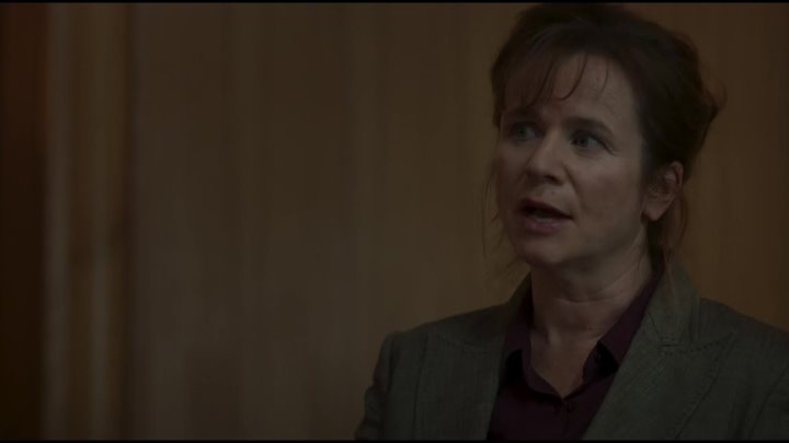 ⁣Too Close (2021) [S01E03] (1080p)