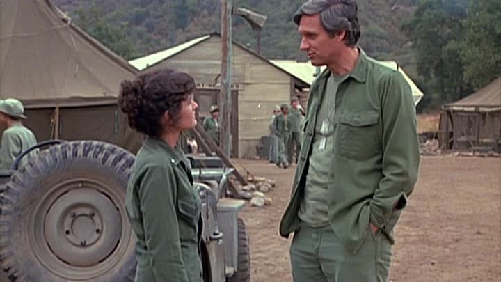 ⁣MASH S08E07 - Nurse Doctor