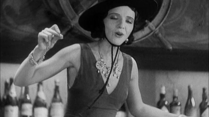 ⁣Seas Beneath (1931) (1080p)🌻 Black & White Films