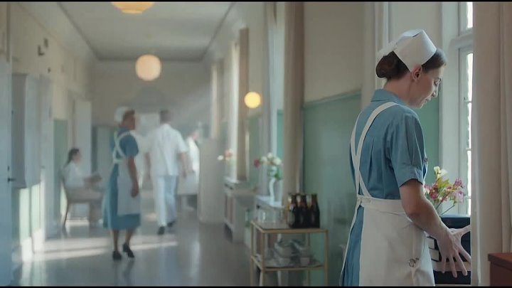 ⁣Sygeplejeskolen S03E05 På dybt vand