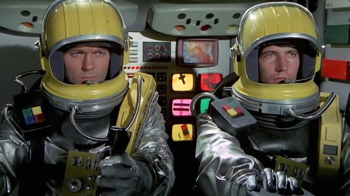 ⁣UFO (1971) [S1E25] - The Responsibility Seat