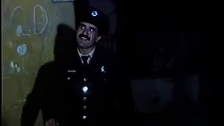 ⁣Parasız Yaşamak Pahalı (1986) 480p WEBRİp x264 -TR -Ferhan Şensoy