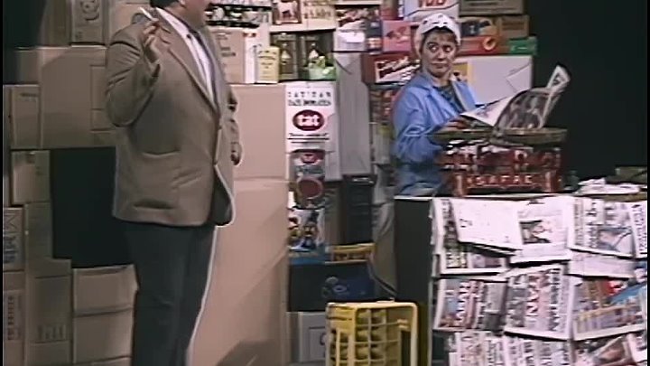 ⁣Kahraman Bakkal Süpermarkete Karşı Ortaoyuncular (1990) 720p WEBRİp x264 -TR -Ferhan Şensoy