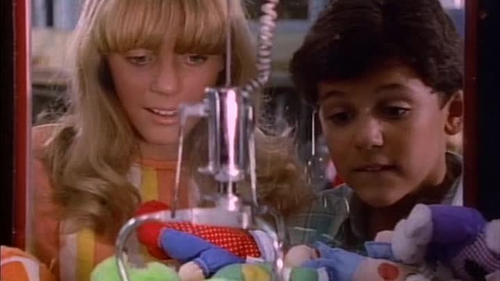 ⁣The Wonder Years [S03E01] Summer Song