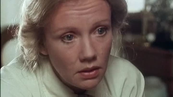 ⁣The Flame Trees of Thika (1981) E7 The Drums of War