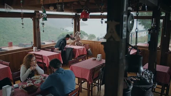 ⁣Stakleni kavez S01E09