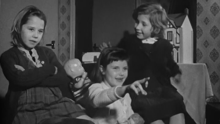 ⁣35 Up (1991) (1080p)🌻 Documentaries