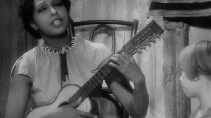 ⁣Zouzou (1934) [EngSubs] (1080p)