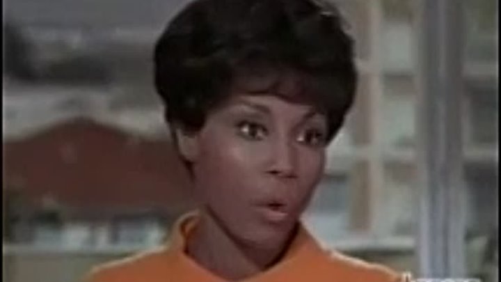 ⁣Julia E9 - Too Good to Be Too Bad