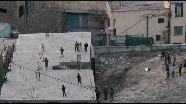 ⁣U njenim rukama 2022