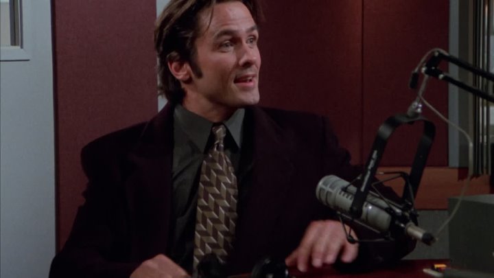 ⁣Frasier [S05E17] (1080p) The Perfect Guy