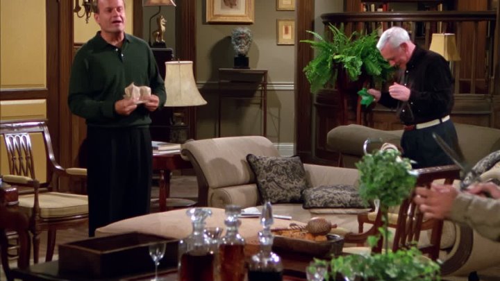 ⁣Frasier [S06E03] (1080p) Dial M for Martin