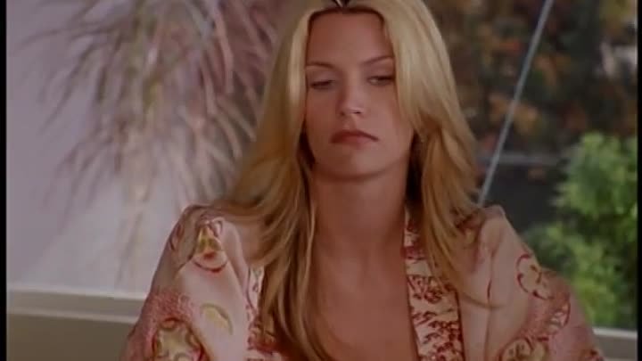 ⁣She Spies - S1E7 -Three Women and a Baby