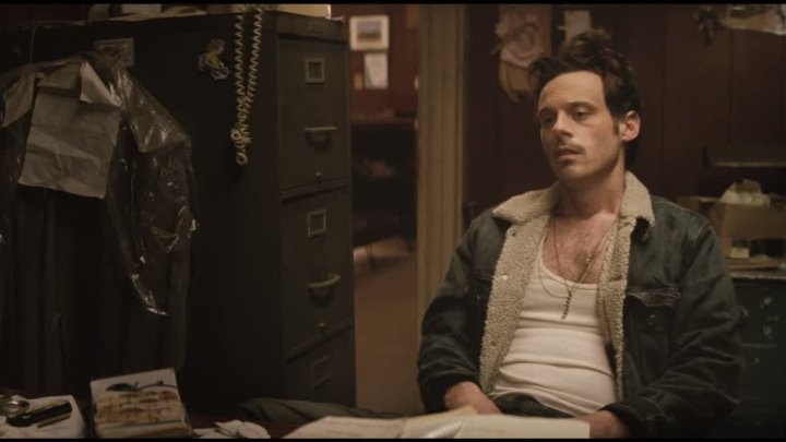 ⁣Killing Them Softly (2012) (1080p)