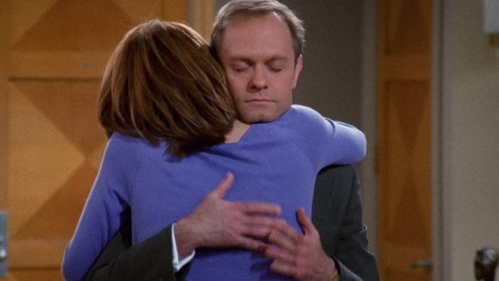 ⁣Frasier [S08E19] (1080p) Daphne Returns