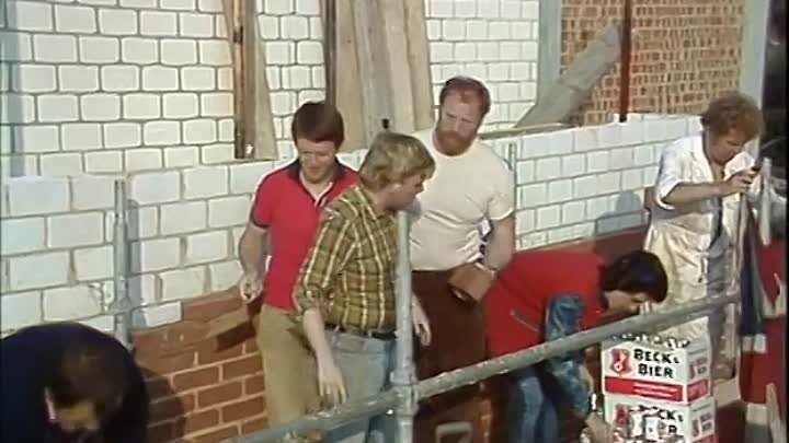 ⁣Auf Wiedersehen, Pet [S01E13] When The Boat Goes Out (1984) [DVDRip]
