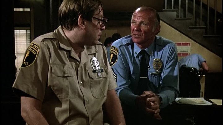 ⁣Hill Street Blues S1 E16 Jungle Madness Part 1