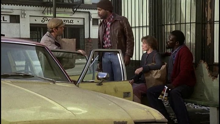 ⁣Hill Street Blues S2 E2 Blood Money