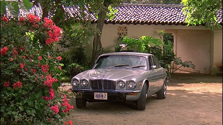 ⁣Magnum P I [S04E18] Holmes Is Where the Heart Is