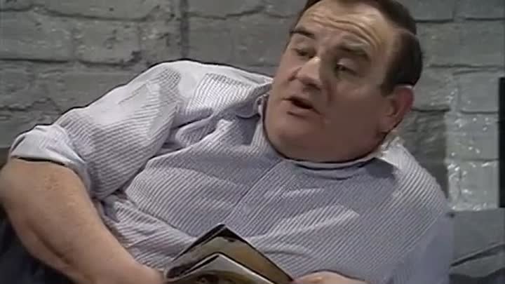 ⁣Porridge [S02E06] No Peace For The Wicked (1975) [DVDRip x265]