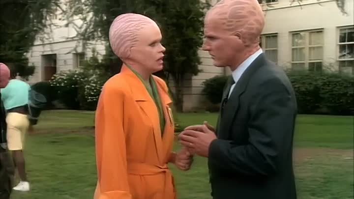 ⁣Alien Nation (1989) - S01E03 - Fifteen with Wanda