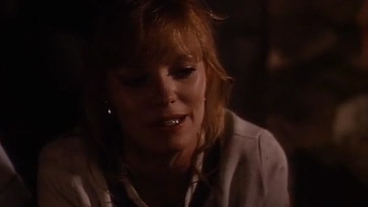 ⁣China Beach S01E02 Hot Spell