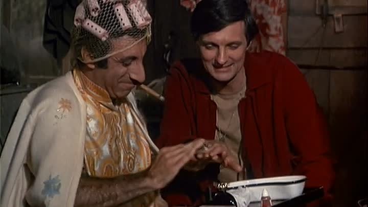 ⁣M*A*S*H S3 E2 ∙ Rainbow Bridge
