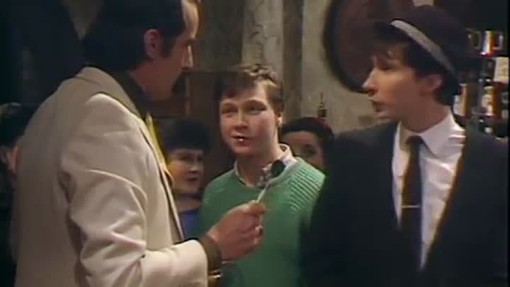 ⁣OFAH [S04E06] Watching The Girls Go By (1985) [DVDRip]