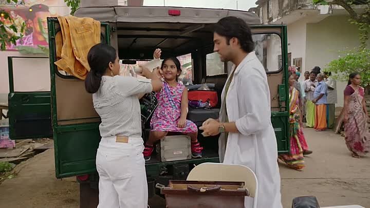 ⁣The Good Karma Hospital S03E05