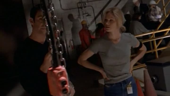 ⁣The Pretender S02E08 Hazards