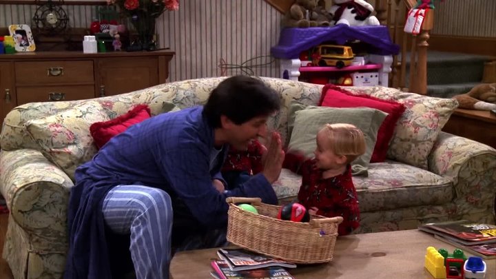 ⁣Everybody Loves Raymond Season 2 Episode 7 Working Late Again