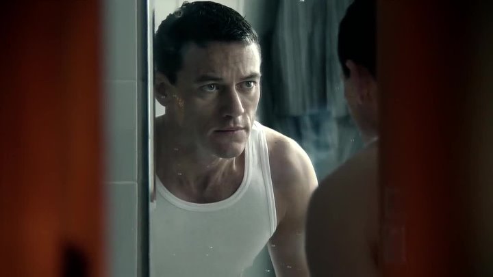 ⁣The Great Train Robbery (2013) Episode 1