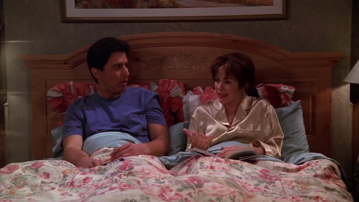 ⁣Everybody Loves Raymond Season 2 Episode 15 Marie's Meatballs