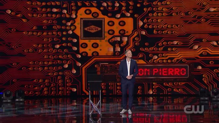 ⁣Penn and Teller Fool Us S05E10 Penn and Teller Keep You in Suspense 720p HE