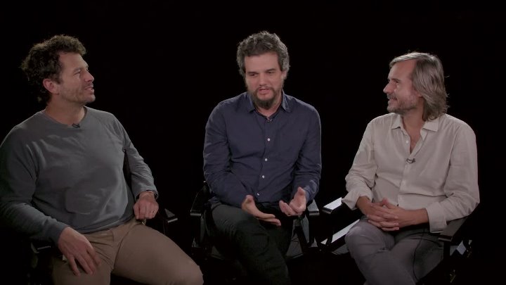 ⁣Narcos (2015) S01-S03 (1080p BluRay x265 10bit EAC3 5 1 Celdra)