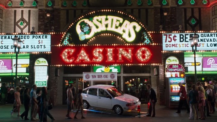 ⁣Vegas Vacation 1997 1080p BluRay x264-OFT