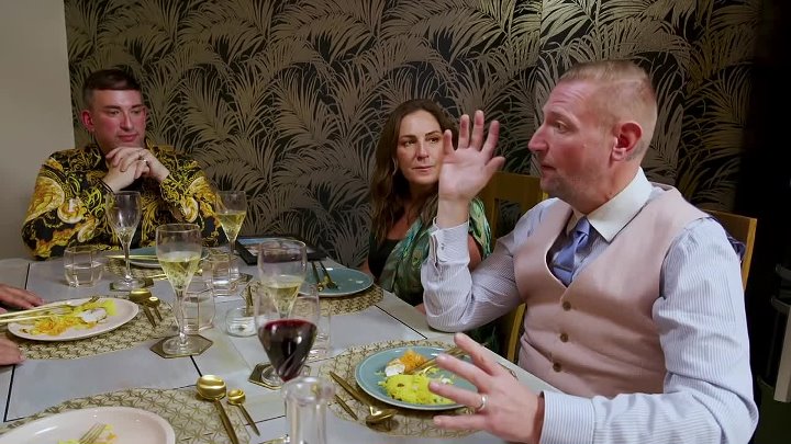 ⁣Come Dine With Me S2026E05 Bradford Tom 720p WEB H 264-JFF