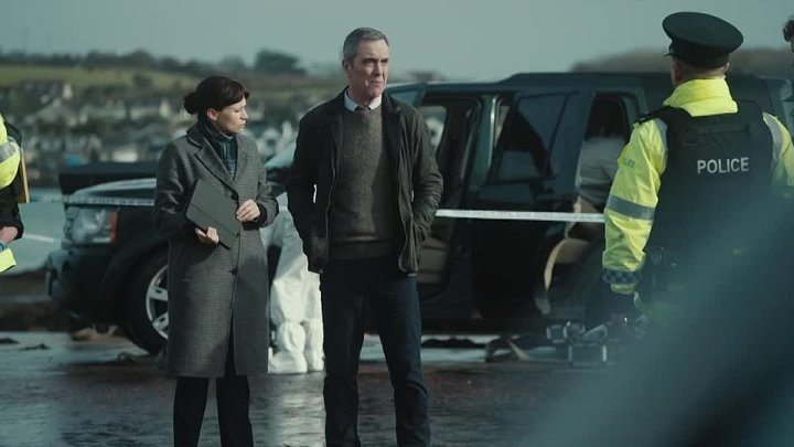 ⁣Bloodlands (2021) [S01E01] (720p)