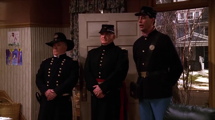 ⁣Everybody Loves Raymond Season 2 Episode 13 Civil War