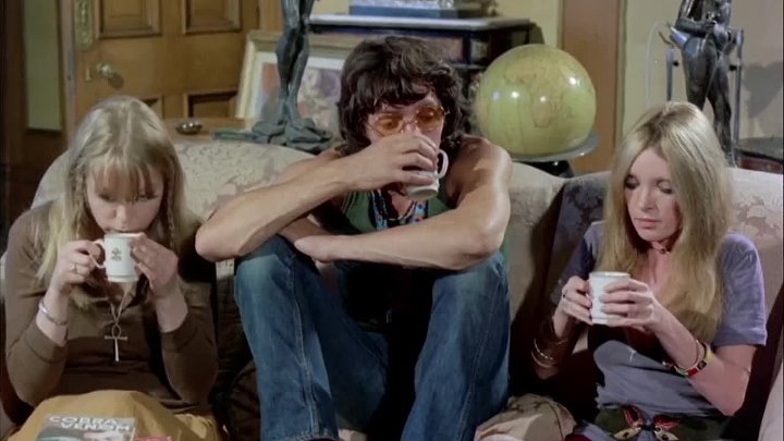 ⁣Bread 1971 1080p BluRay x264 AAC-[YTS BZ]