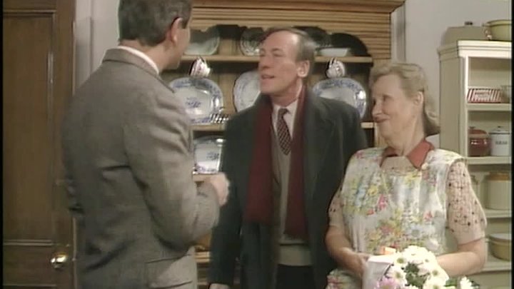 ⁣All Creatures Great and Small S07E05 - Spring Fever